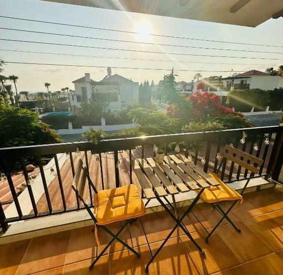 Arya Seaview Apartment In The Heart Of Coral Bay