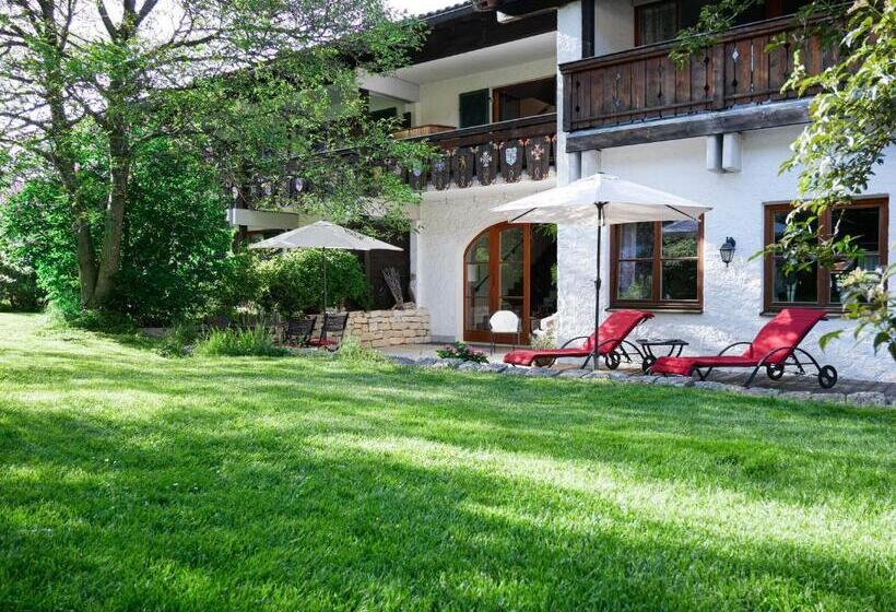 Helles 2 Zimmer Apartment In Ostin Am Tegernsee