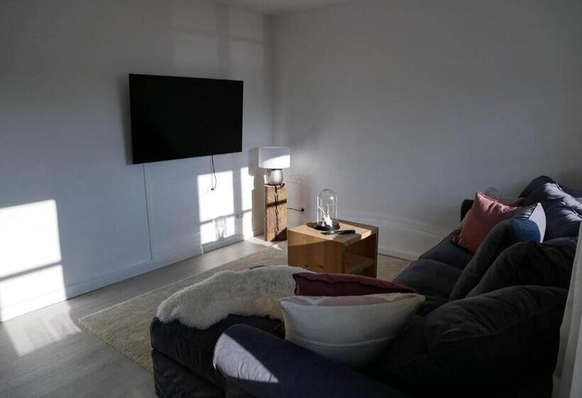 Helles 2 Zimmer Apartment In Ostin Am Tegernsee