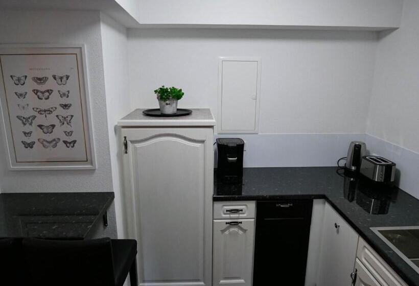 Helles 2 Zimmer Apartment In Ostin Am Tegernsee