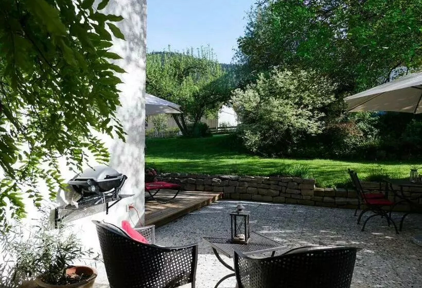 Helles 2 Zimmer Apartment In Ostin Am Tegernsee