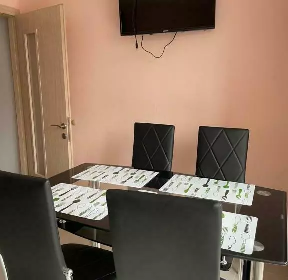 Apartament Emaia
