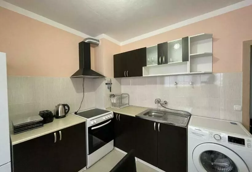 Apartament Emaia