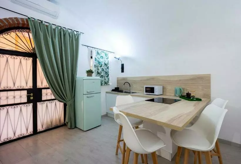 Casinò E Ariston Theatre Studio Apartment