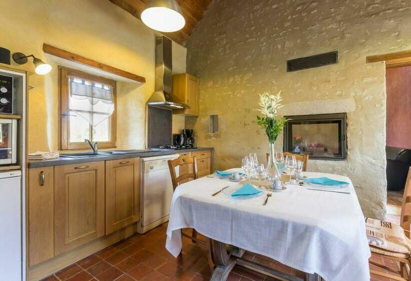 Chaleureux Gîte Aux Portes De L Histoire