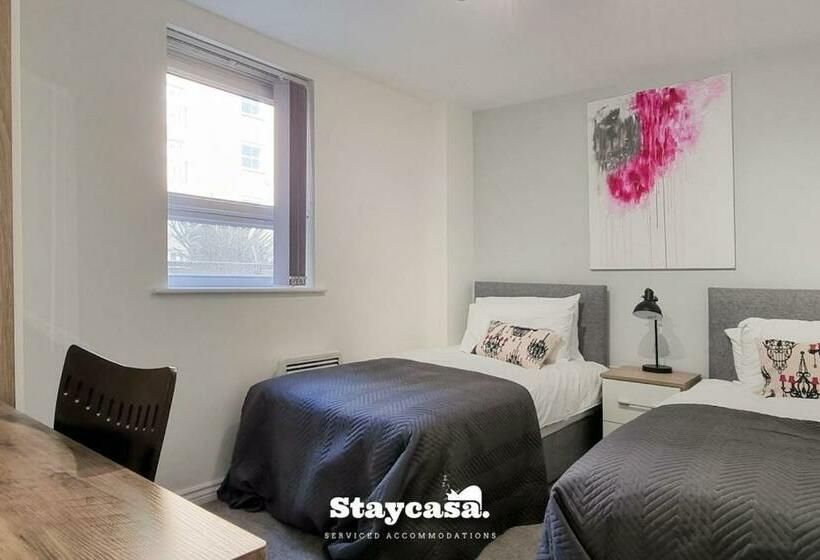 Stunning 2bdr Super King Suite Near City Centre