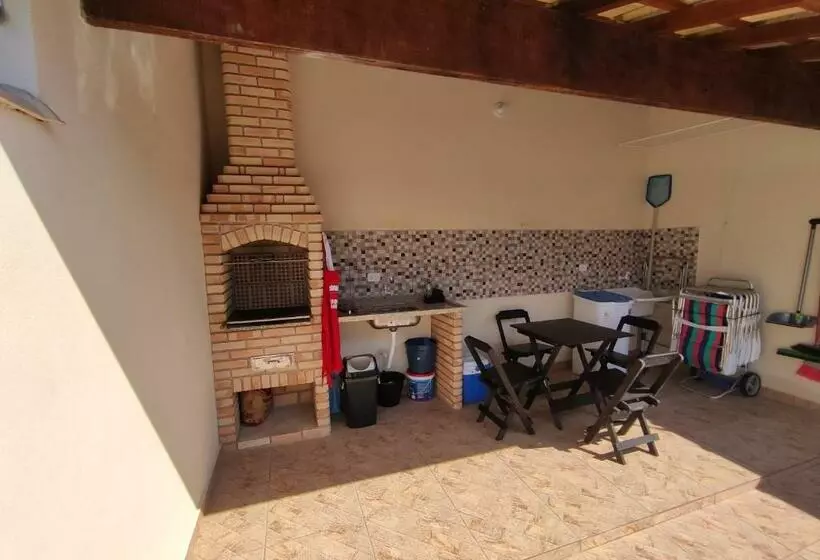 Casa Nova Na Praia Com Piscina E área De Churrasco