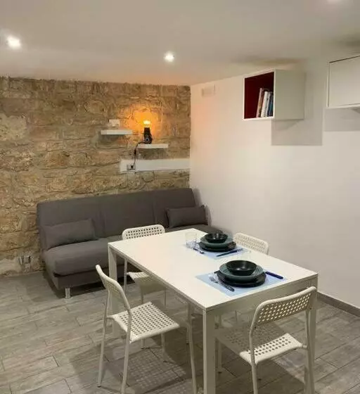 Locazione Santa Rita