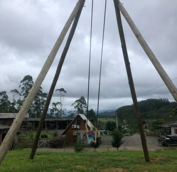 Pousada E Sítio Do Robinho