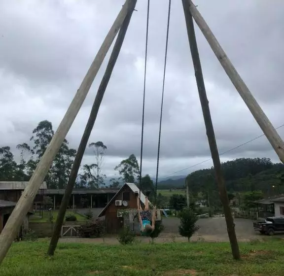 Pousada E Sítio Do Robinho
