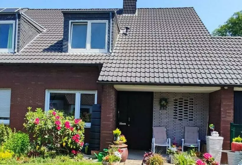 Uni Nähes Apartmenthaus Mit Garten