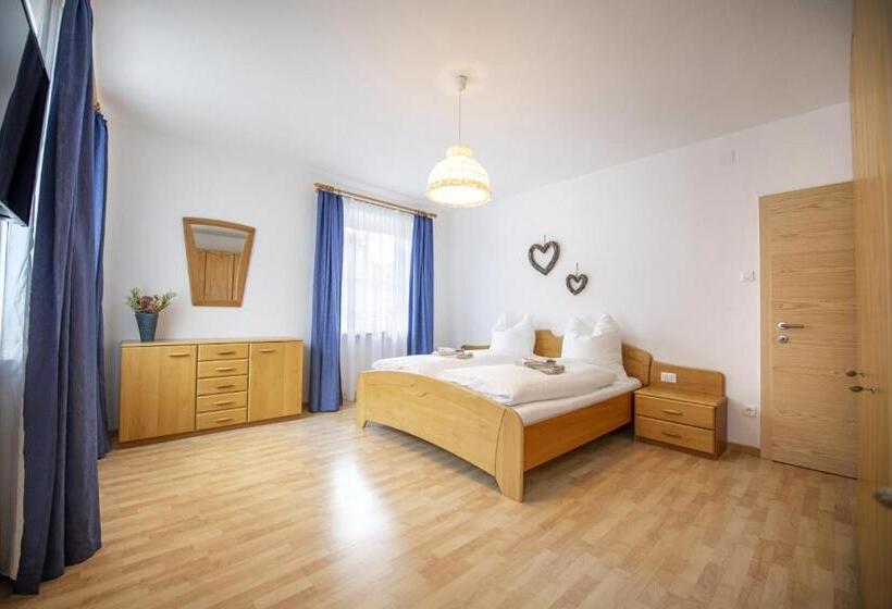 Apartments Stua Da Carlo