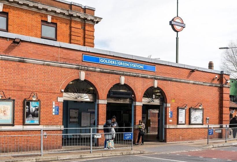 Beautiful 1bd Garden Flat In Golders Green