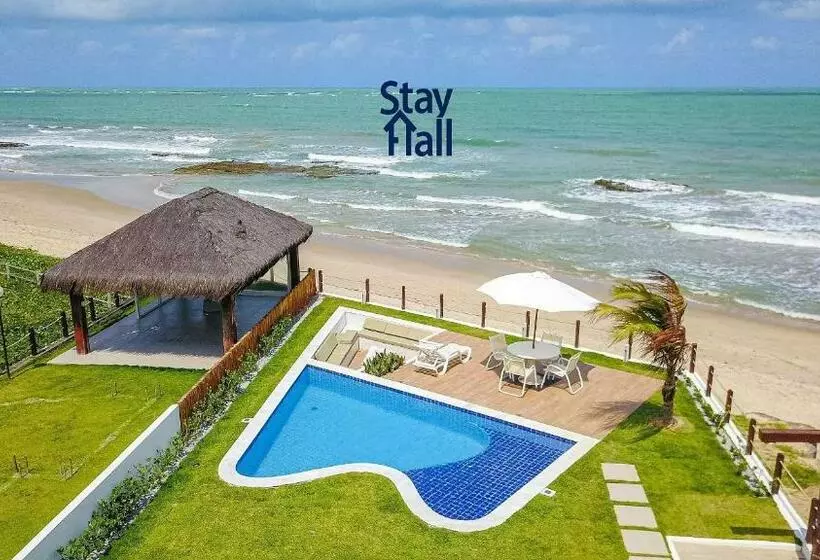 Casa Beira Mar De 8 Quartos Com Piscina Privativa E Cozinheira   Sh024e025