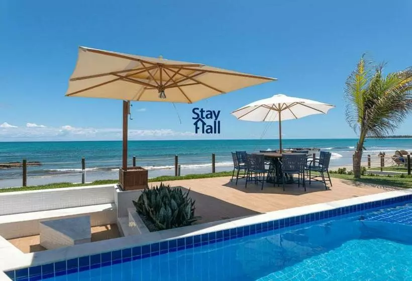 Casa Beira Mar De 8 Quartos Com Piscina Privativa E Cozinheira   Sh024e025