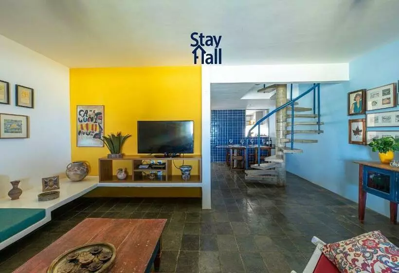 Casa Beira Mar De 8 Quartos Com Piscina Privativa E Cozinheira   Sh024e025