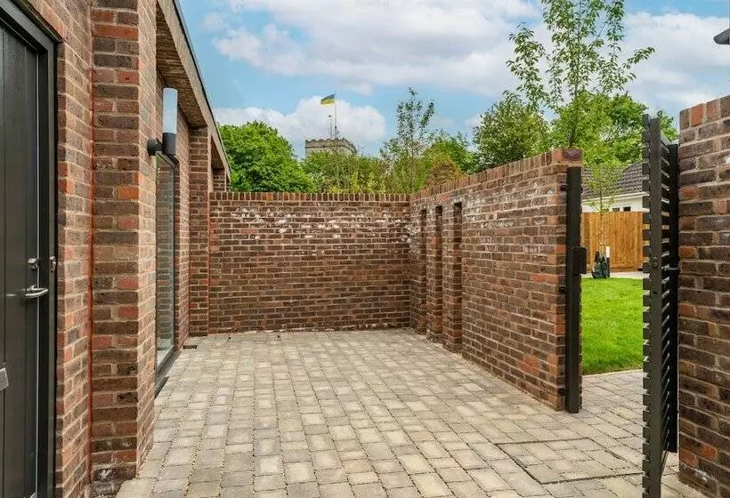 Citystay   Finch House