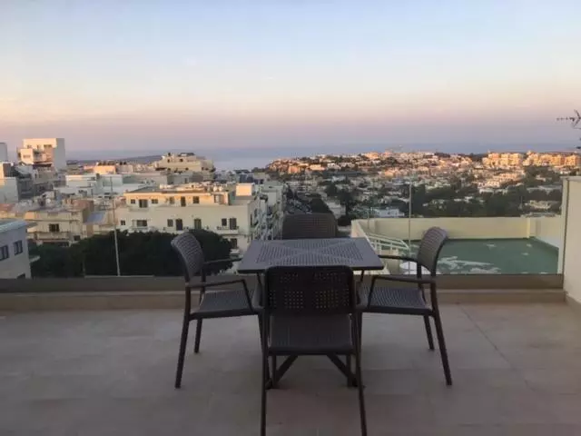 Fl5 Thelodge Amazing Views W Terrace By Homely