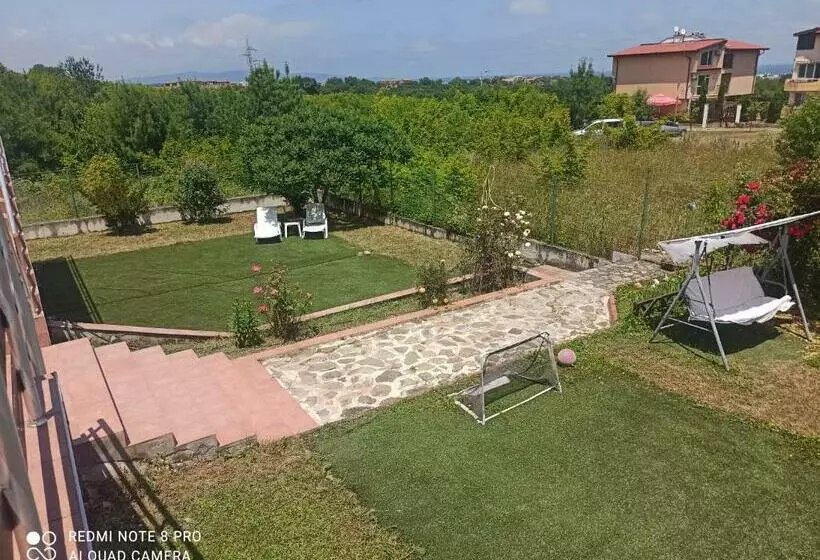 Vila Djak