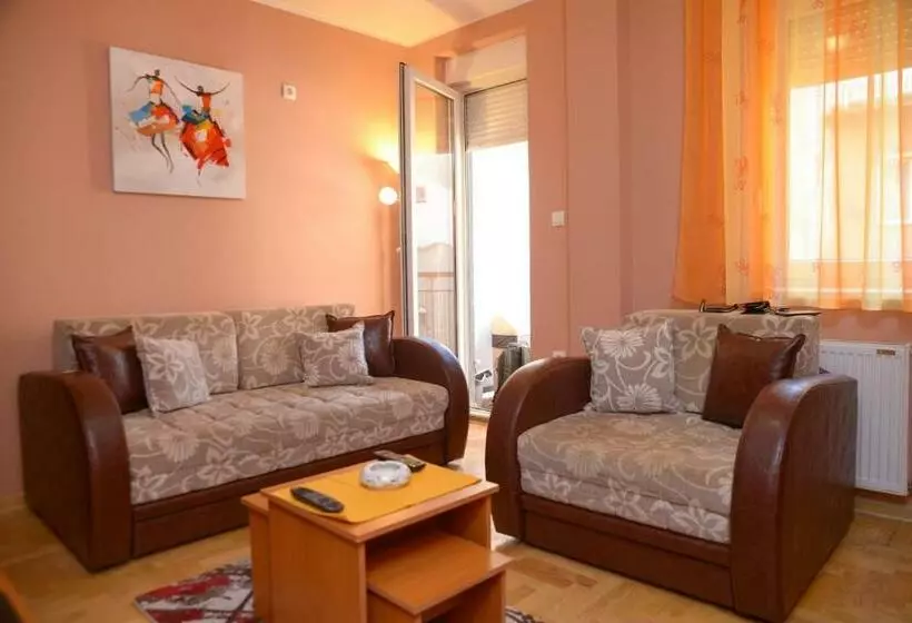 Apartman Lens