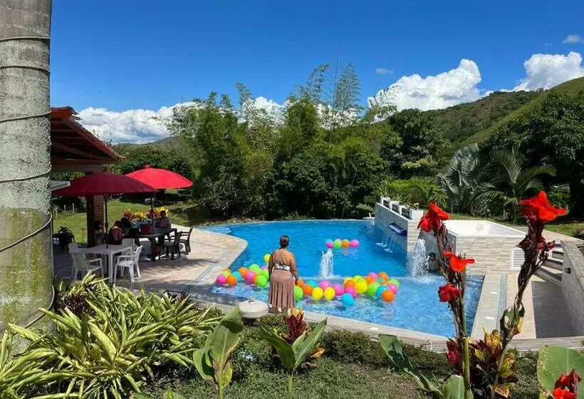 Monteverde Holiday Apartments