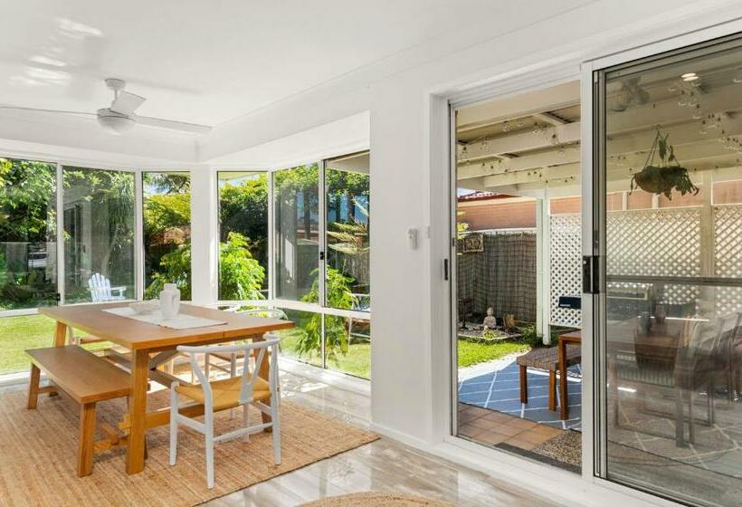 Sandy Point Road 114 Corlette