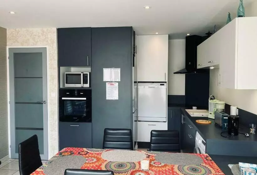 Standing, Luminosité à 100m De La Mer, T3 Prestige