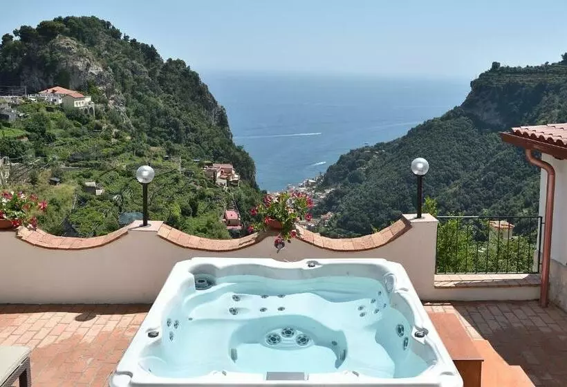 Amalfi Sky View