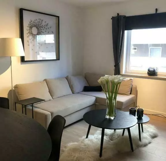 Condo Romain