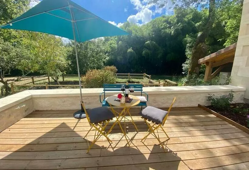 La Maison L Eperon, Stylish 5 Star Villa Surrounded By Vineyard Near Saint Emilion