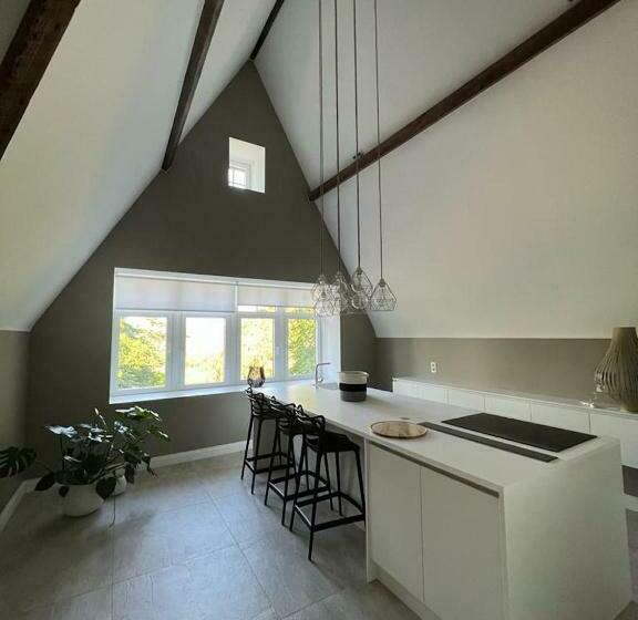 Un Toit Sur Les Monts