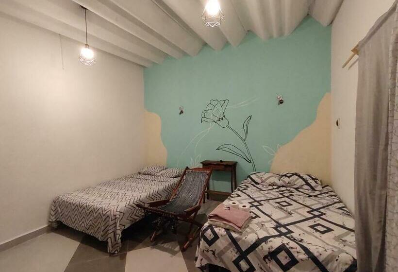 Villa Gabriela Eden Restaurant Bikes Familiar