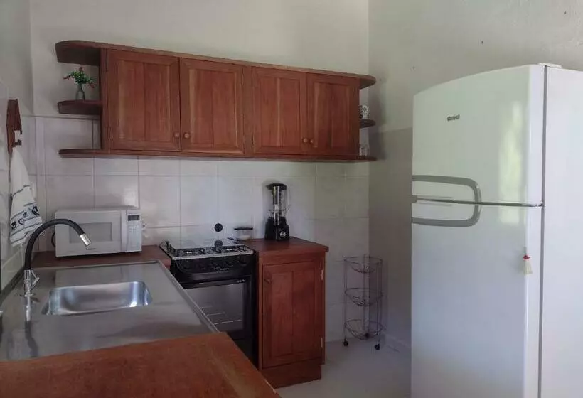 Recanto Em Meio A Natureza E Próximo A Praia