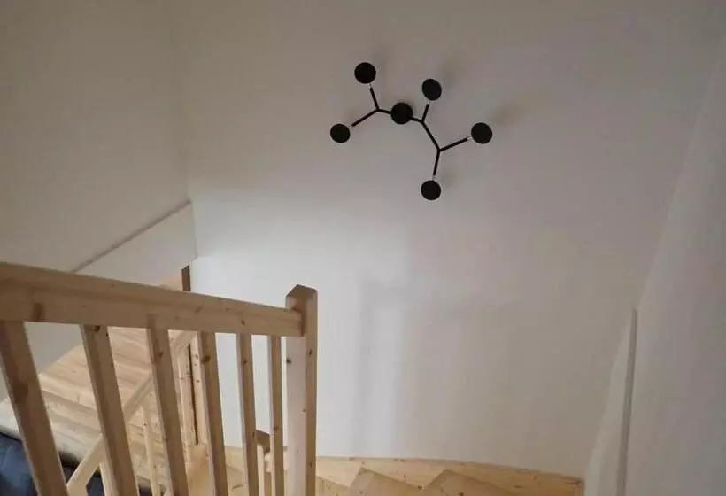 Chalet Rivendell, Morzine Sleeps 10 With Garage