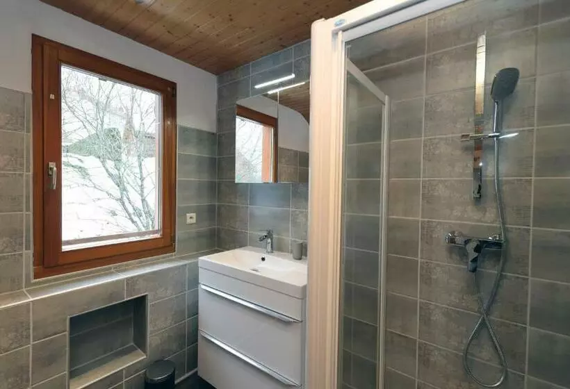 Chalet 6 Pers Independant Proche Centre Et Lac