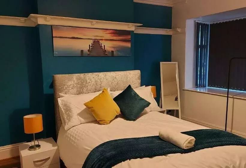 Hilltop Place Suites Near Meadowhall