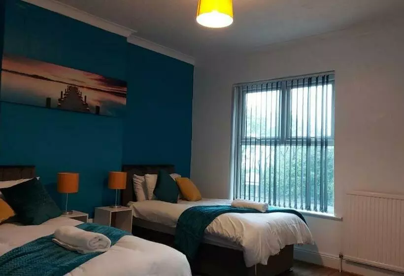 Hilltop Place Suites Near Meadowhall