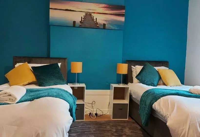 Hilltop Place Suites Near Meadowhall