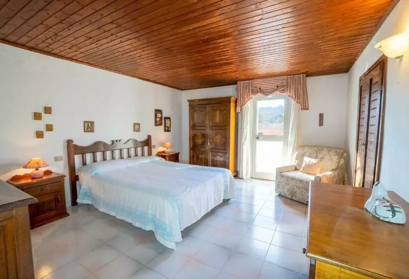 Le Case Di Mara   Monte Petrosu House