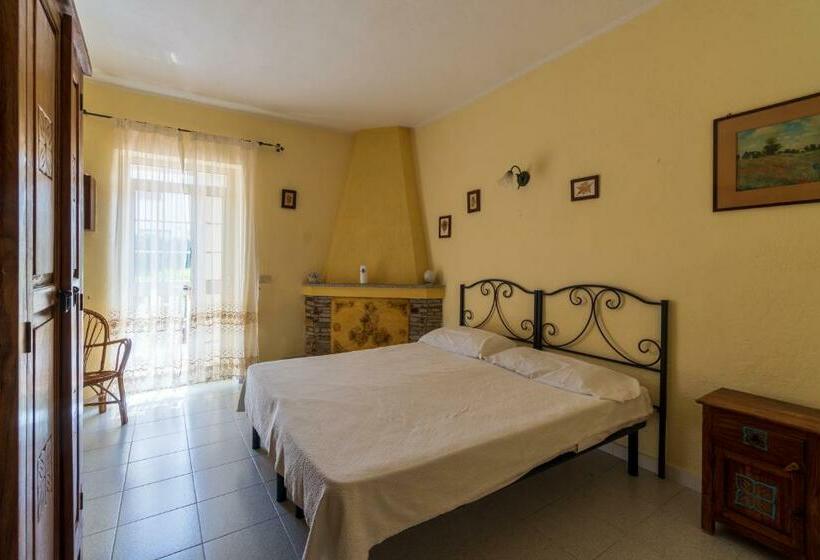 Le Case Di Mara Monte Petrosu House