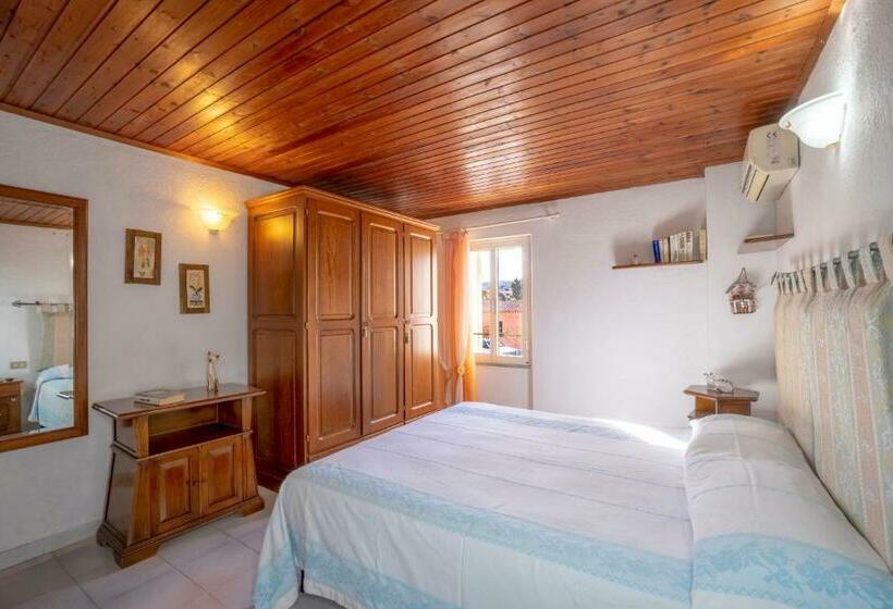 Le Case Di Mara Monte Petrosu House