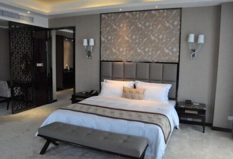 בית מלון כפרי Eurasia Convention International