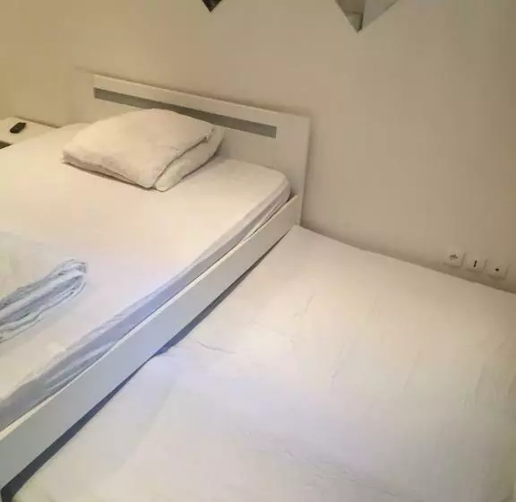 Charmant F2 En Duplex