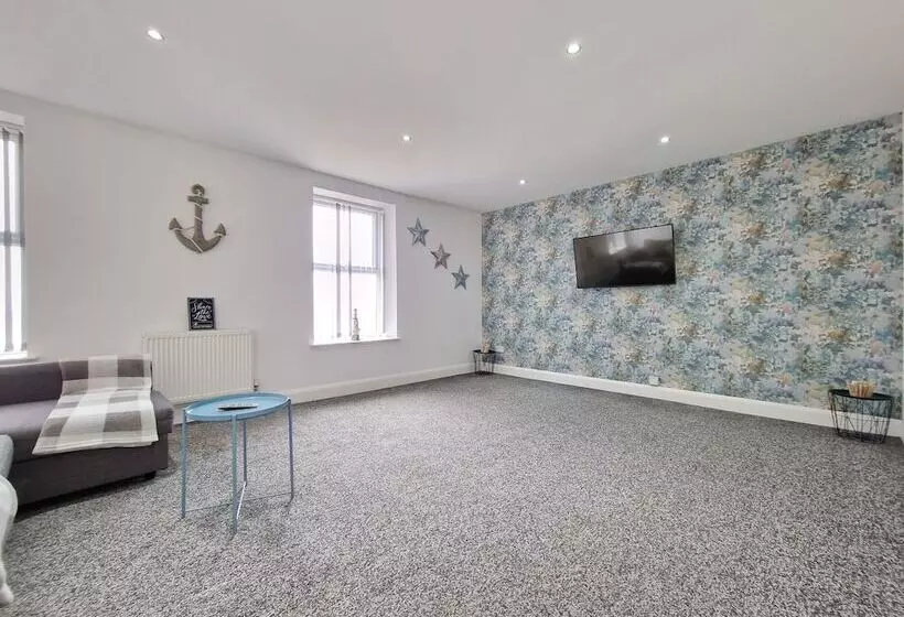 Dysa Promenade Apartments