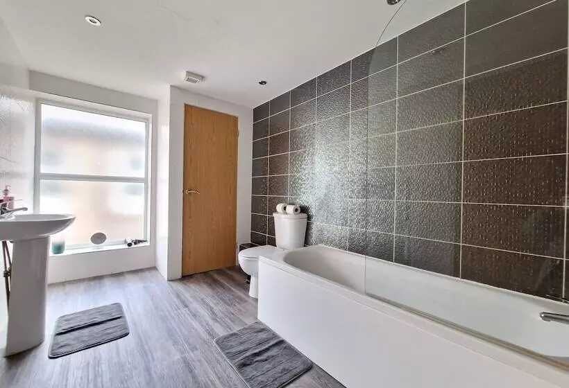Dysa Promenade Apartments