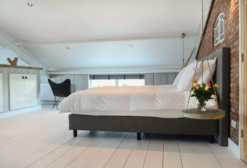 Loft In De Polder