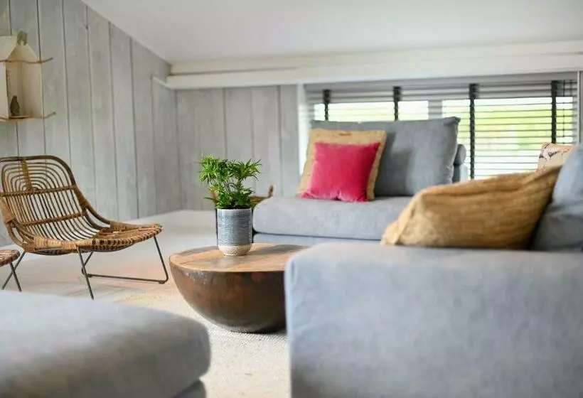 Loft In De Polder