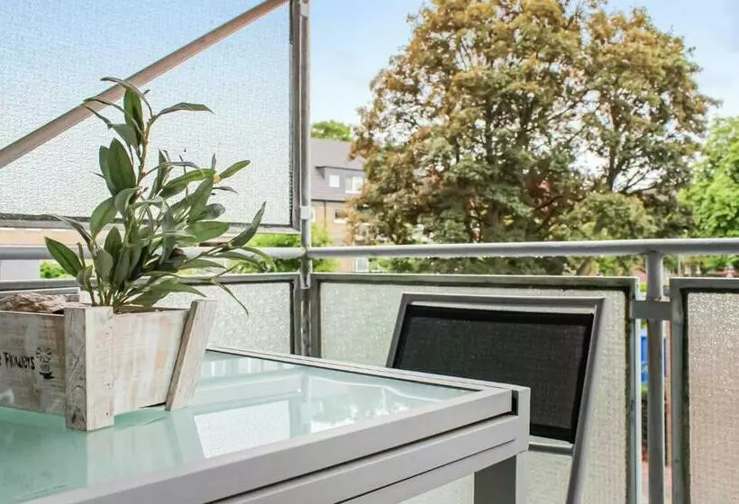 Awesome Apartment In Wilhelmshaven With 1 Bedrooms And Wifi