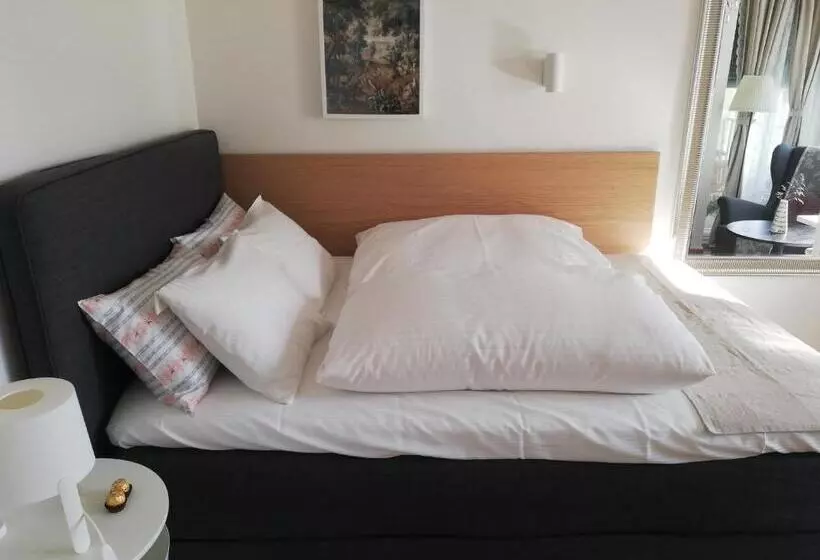 Augarten Apartment
