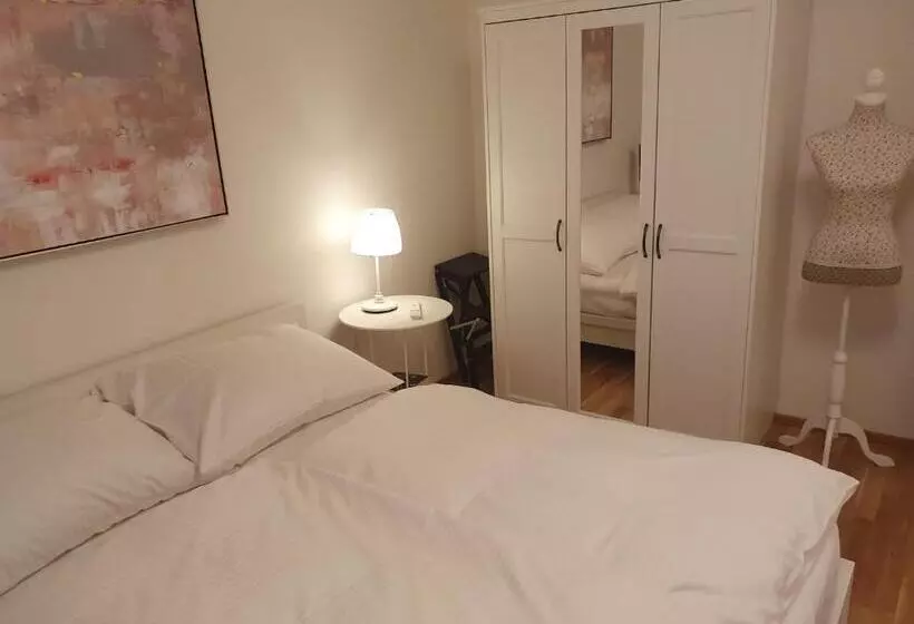 Augarten Apartment